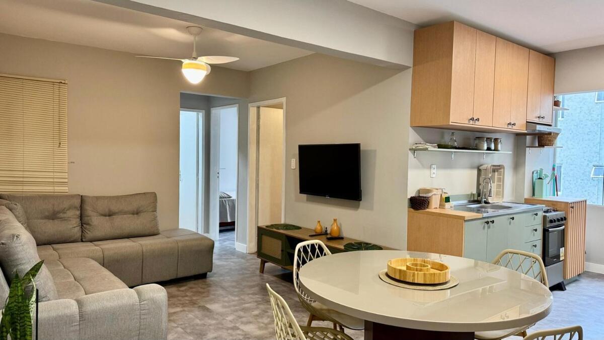 Apto Bc - 100 Metros Da Apartamento Balneario Camboriu