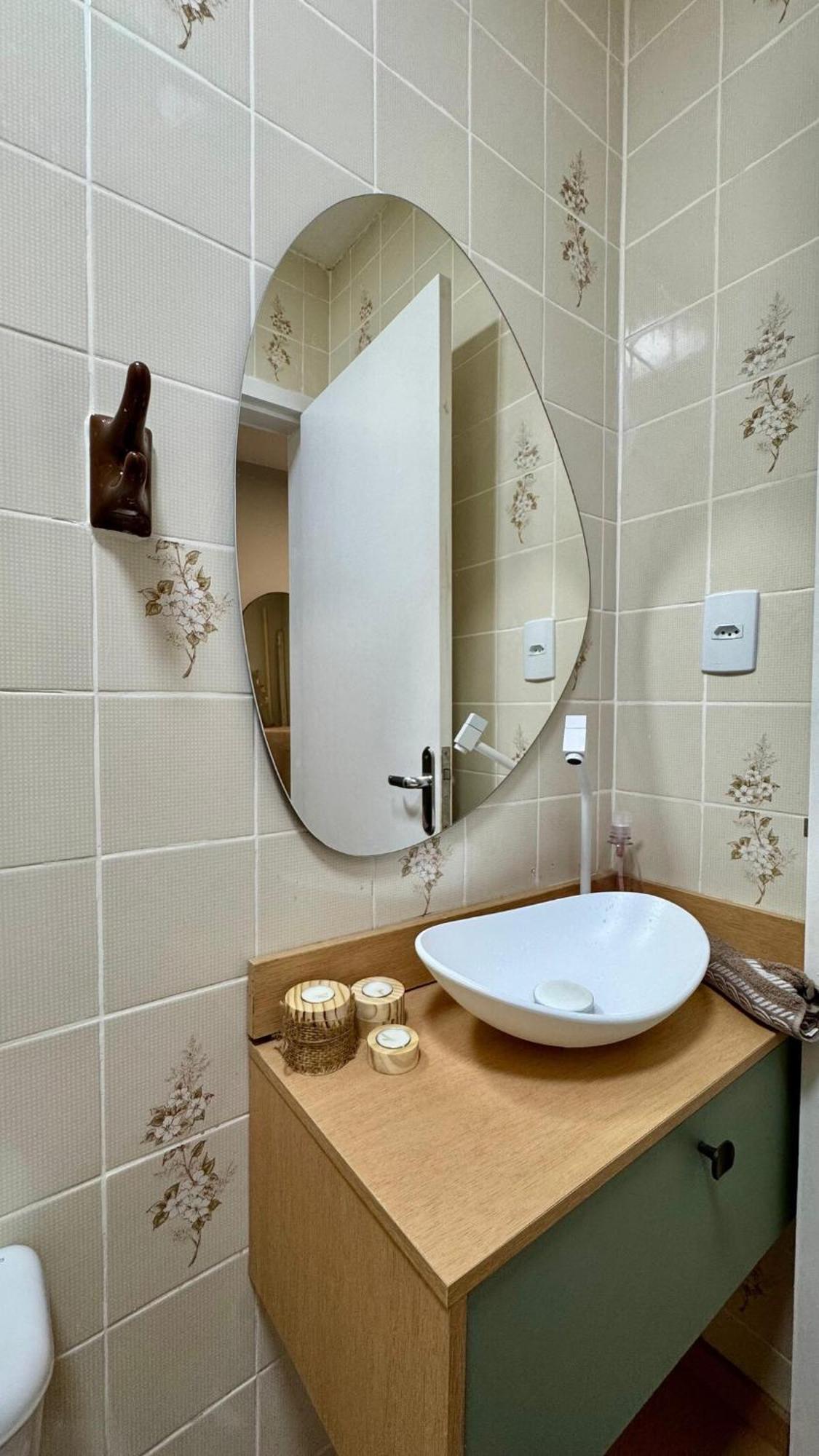 Apto Bc - 100 Metros Da Apartamento *